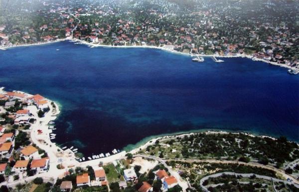 Apartments Ivan Orlic Vinišće Buitenkant foto