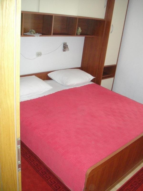 Apartments Ivan Orlic Vinišće Buitenkant foto
